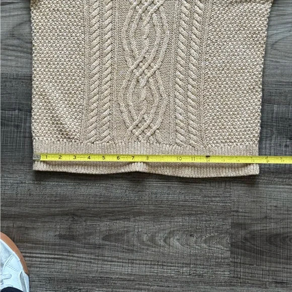 L.L. Bean Signature Sweater Size XS Yellow - Picture 6 of 9